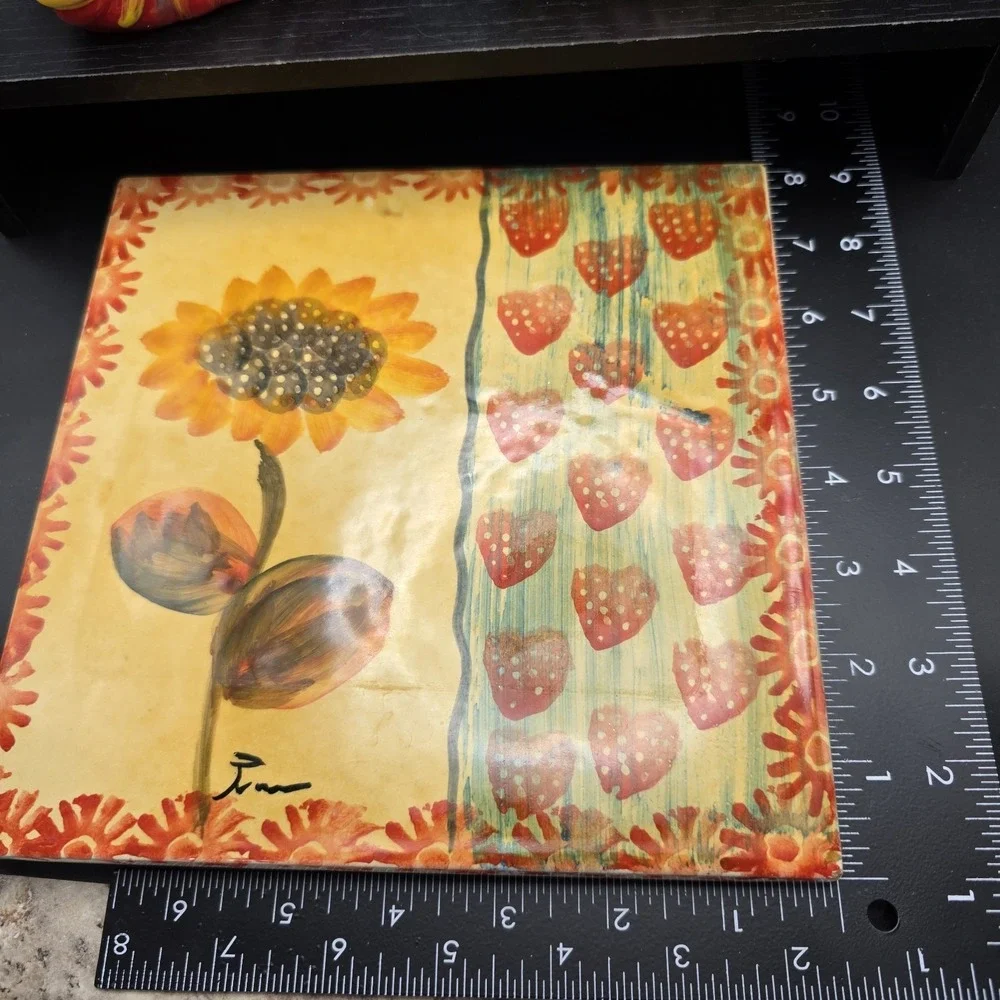 Clay Art Sunflower Salt And Pepper  Shakers And Trivet‎